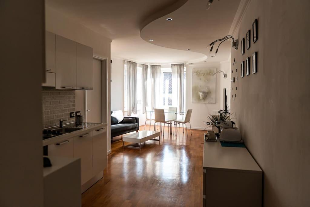 Raffinato Scorcio Sulla Citta Apartment Brescia Ngoại thất bức ảnh