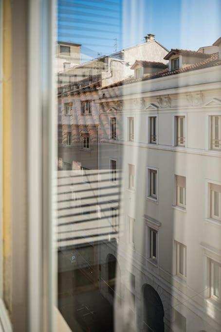 Raffinato Scorcio Sulla Citta Apartment Brescia Ngoại thất bức ảnh