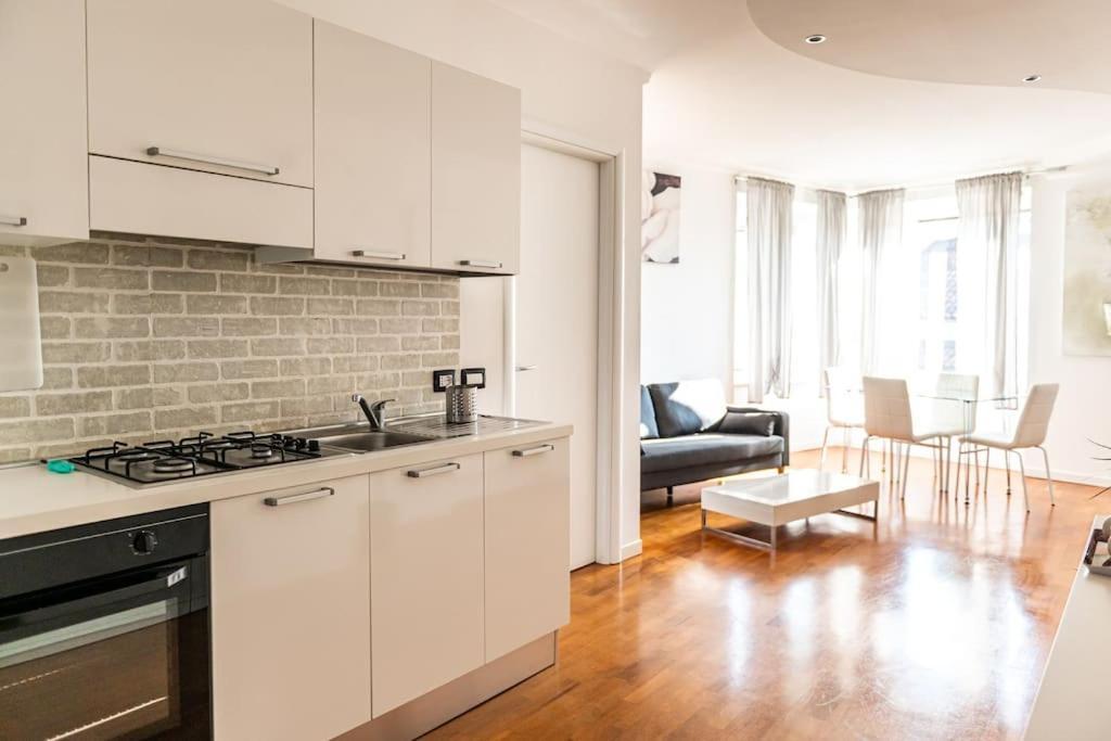Raffinato Scorcio Sulla Citta Apartment Brescia Ngoại thất bức ảnh